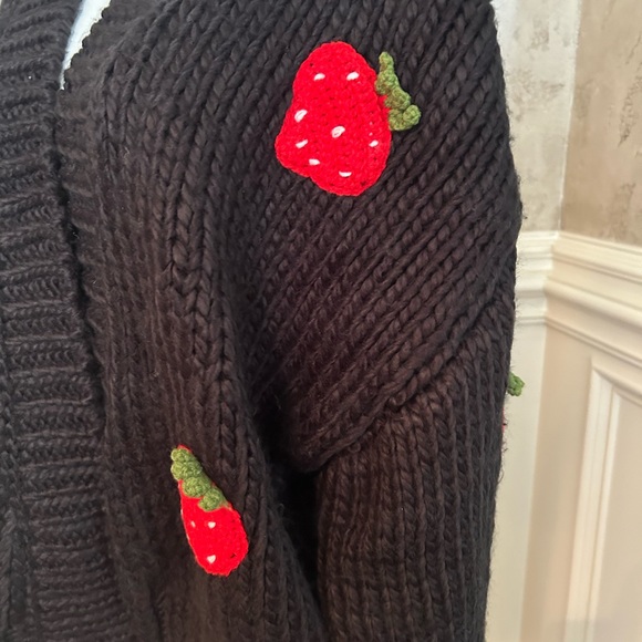 Cardigan - Picture 2 of 2